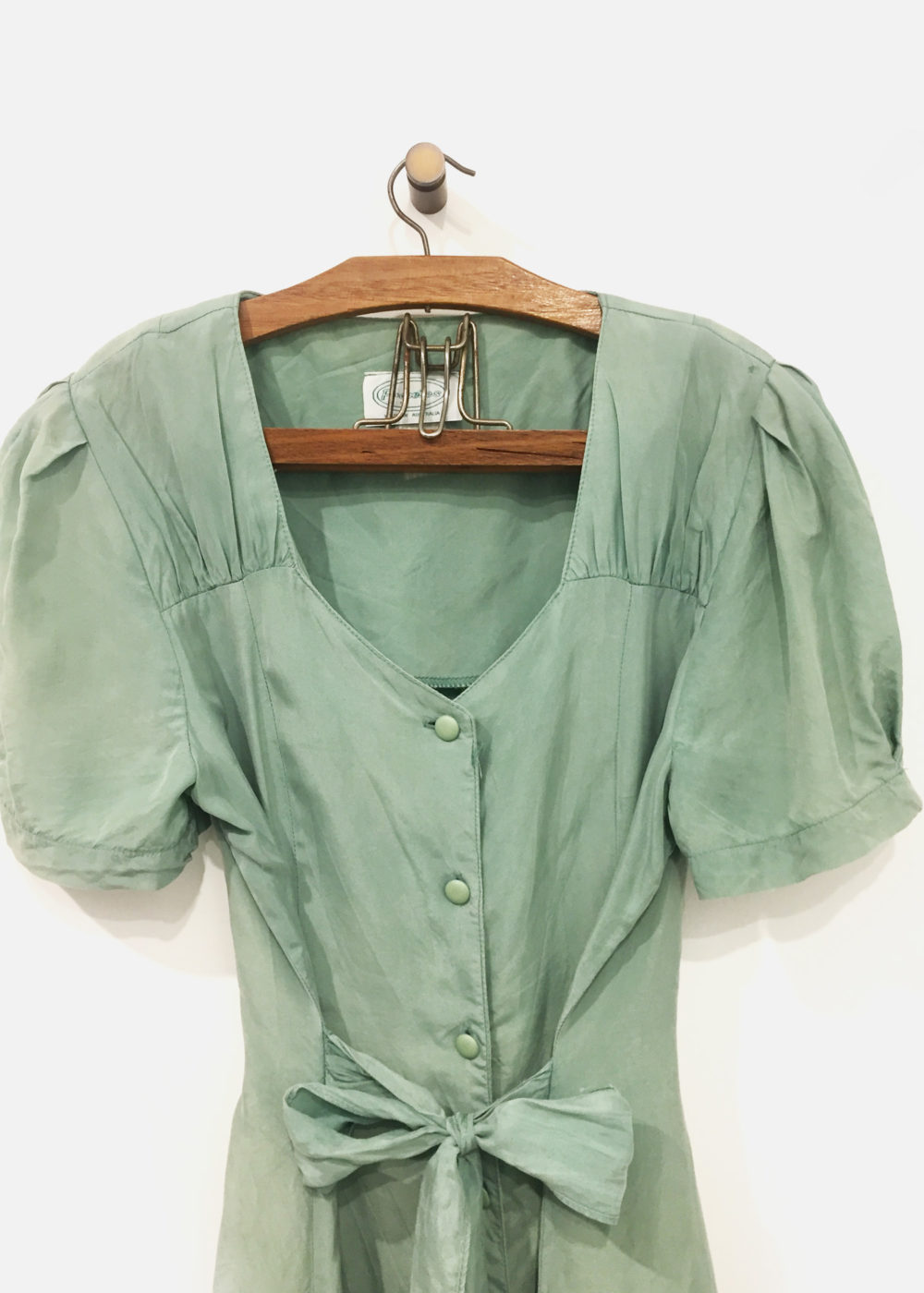 Green Sage Vintage 1940’s Rayon Tea Dress – Jimmy Buffalo